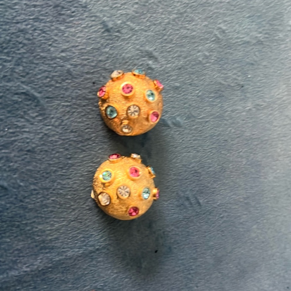 Ivana gold tone, rhinestone clip earrings